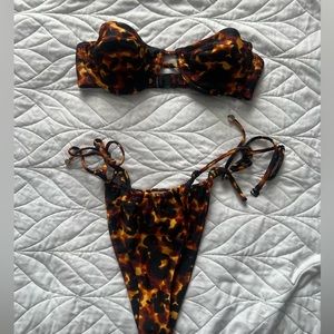 NWOT Blackbough Swim Bikini